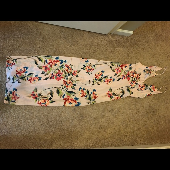 Perfect summer maxi! - Picture 3 of 3